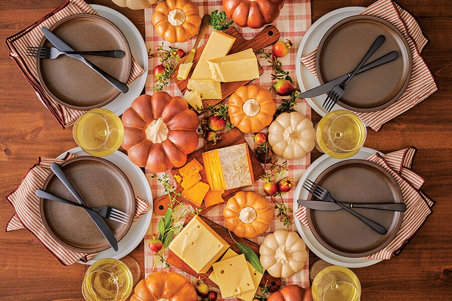 How To Host a Winning Thanksgiving Feast