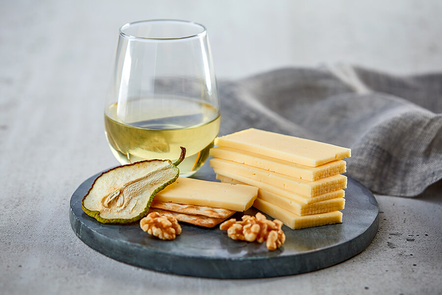 How to Pair White Wine and Cheese | Wisconsin Cheese