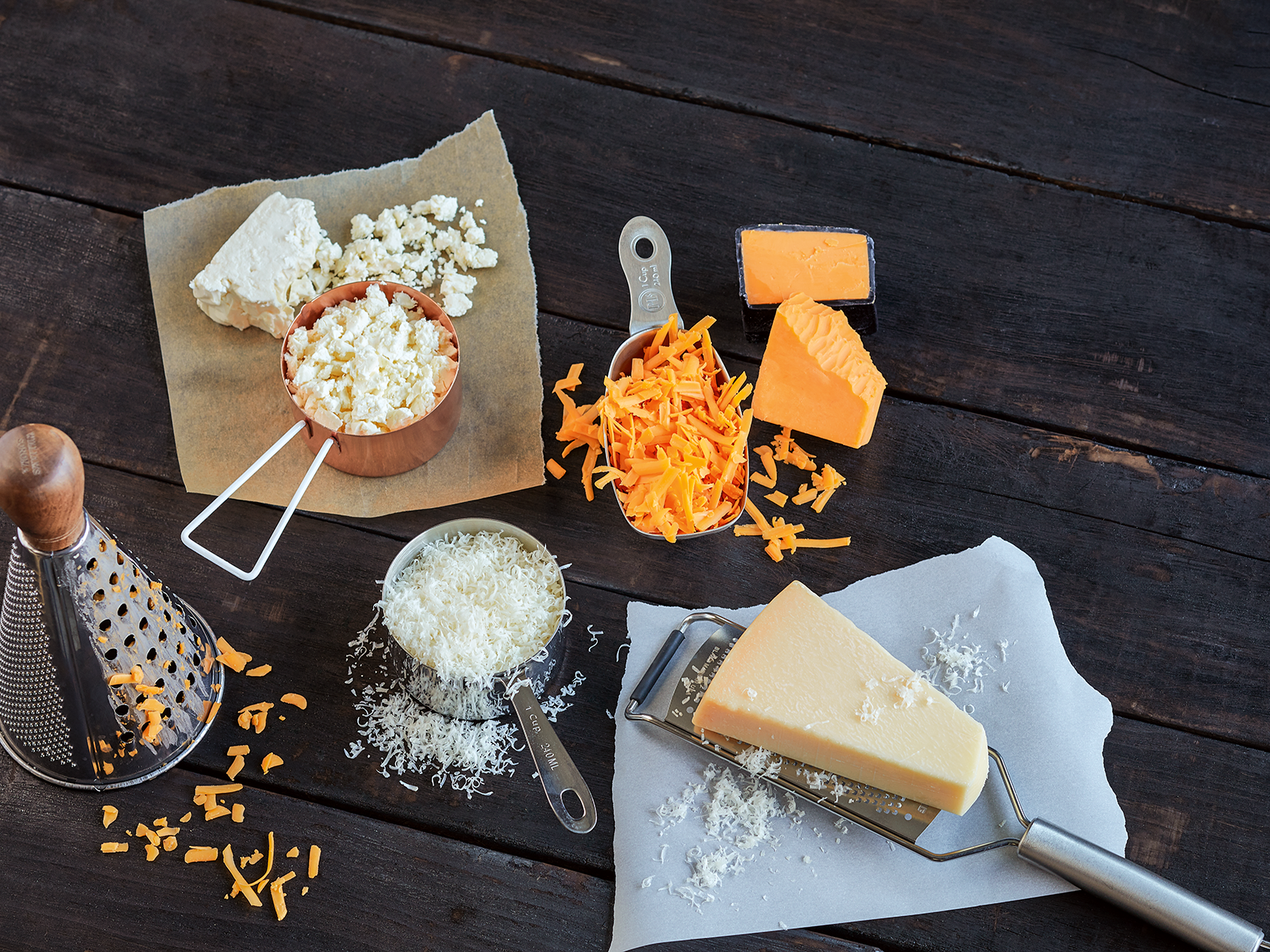 Shredded vs. Grated Cheese: How Do They Differ and Which Is Best for Your Dish?