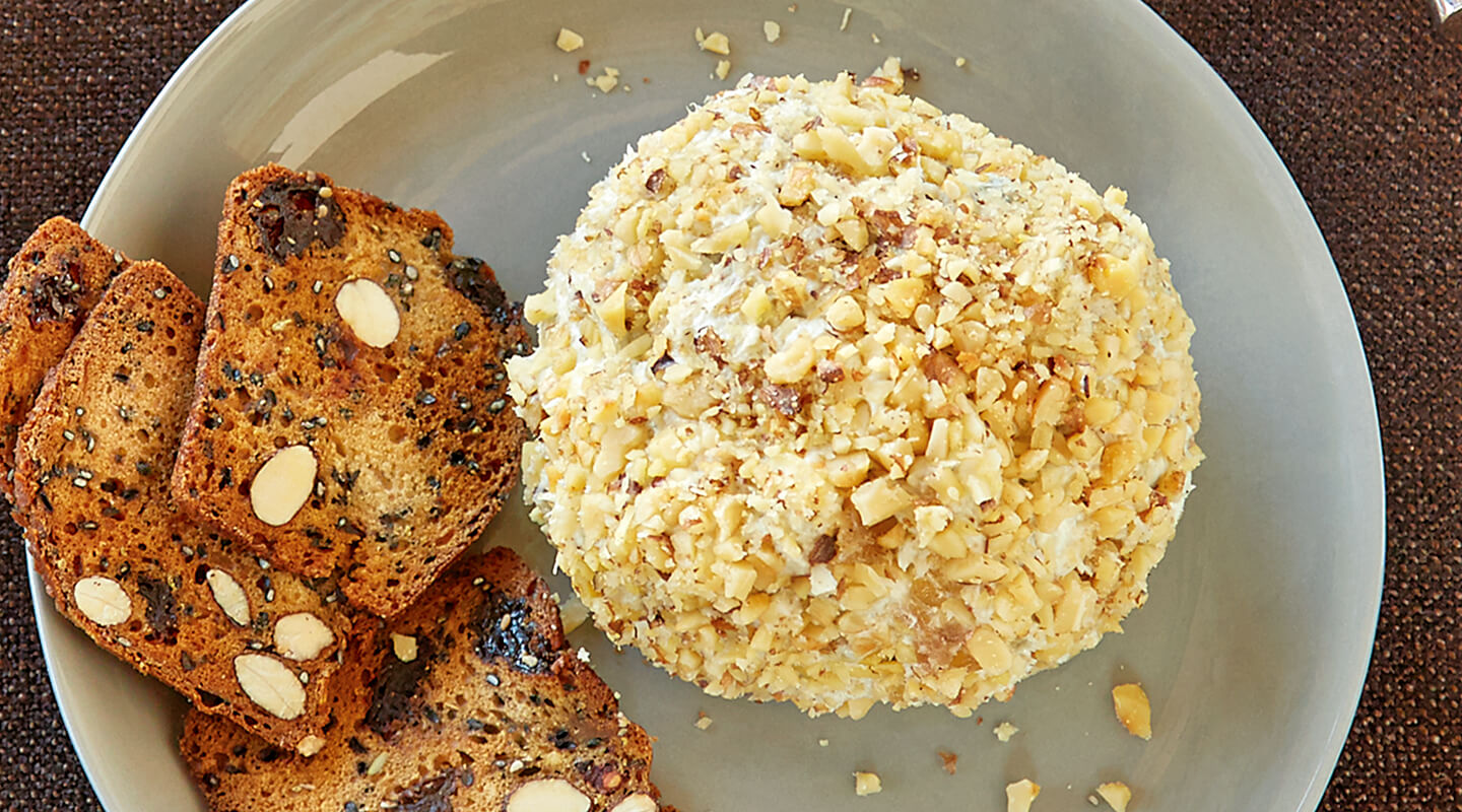 Wisconsin Cheese Blue Cheese, Fig and Nut Cheese Ball recipe