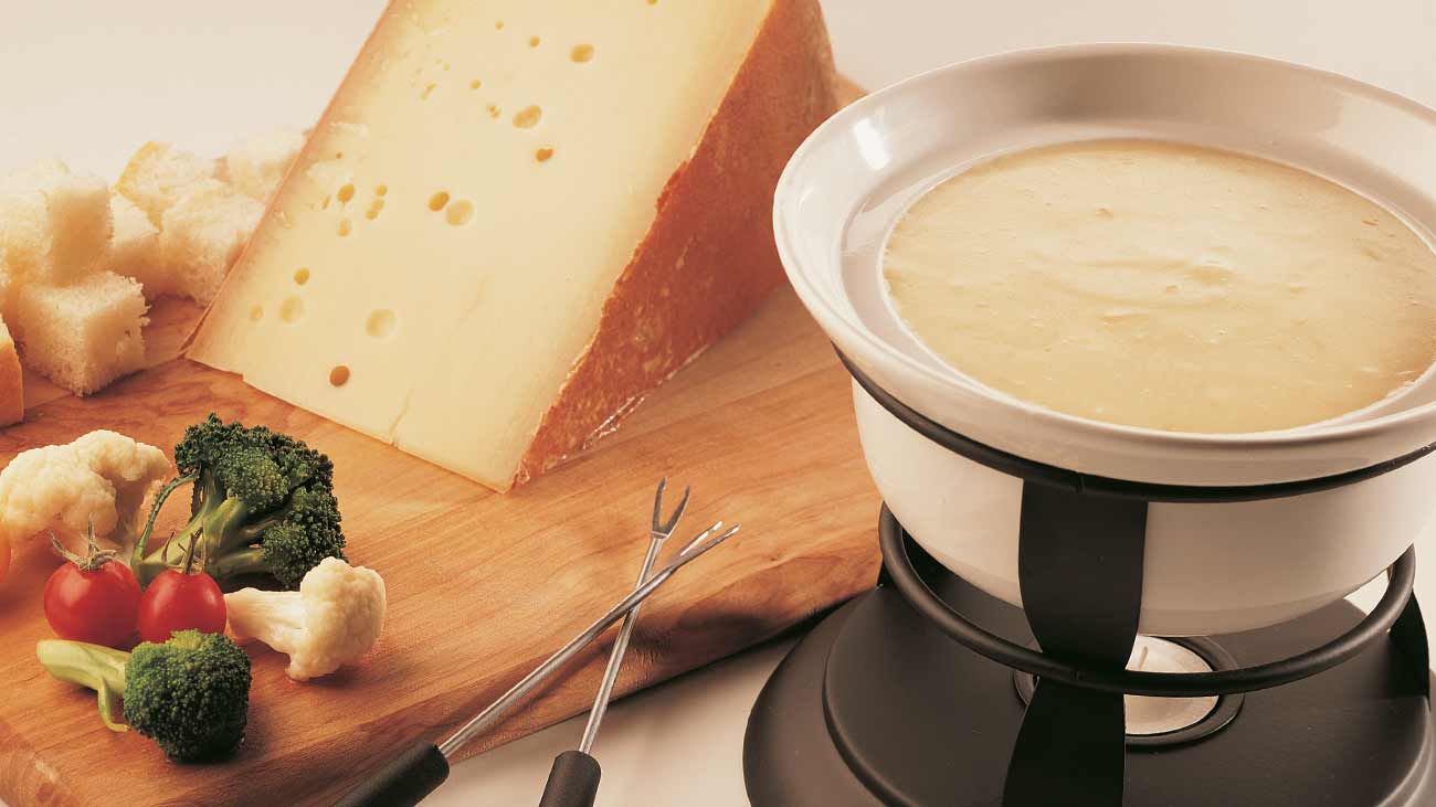 Alpine-Style Cheese Fondue