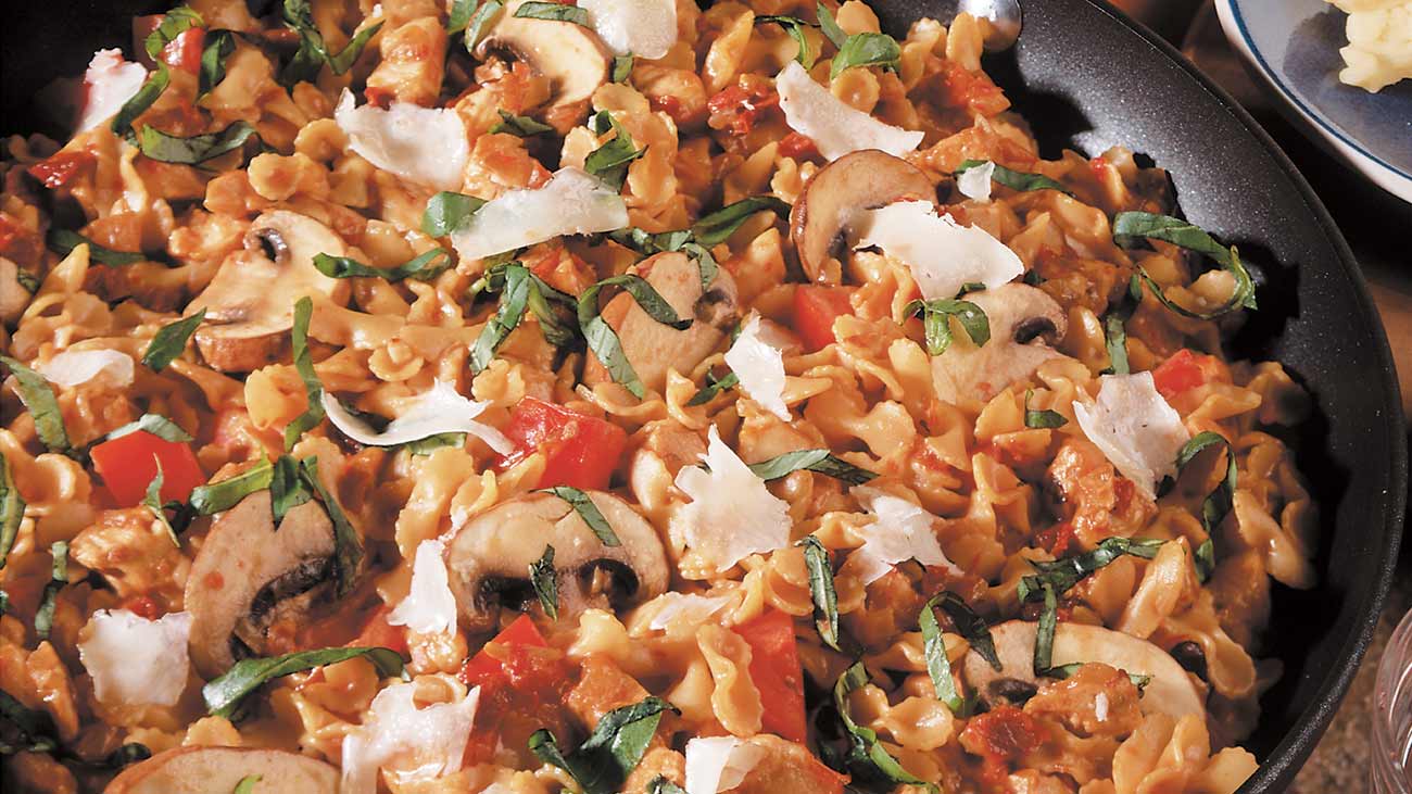 Asiago Chicken Pasta Skillet Recipe Wisconsin Cheese