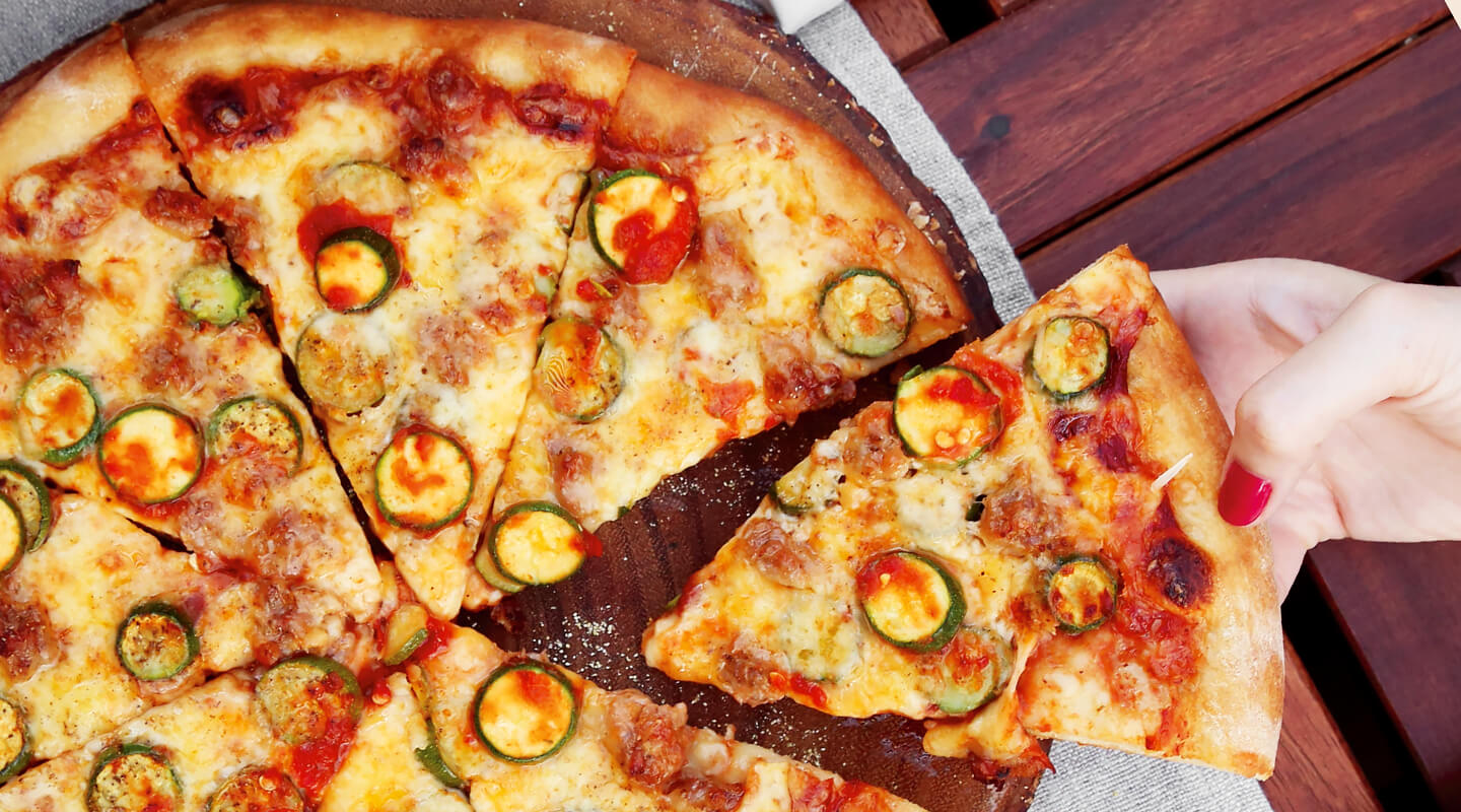 Wisconsin Cheese Spicy Zucchini and Sausage Pizza recipe