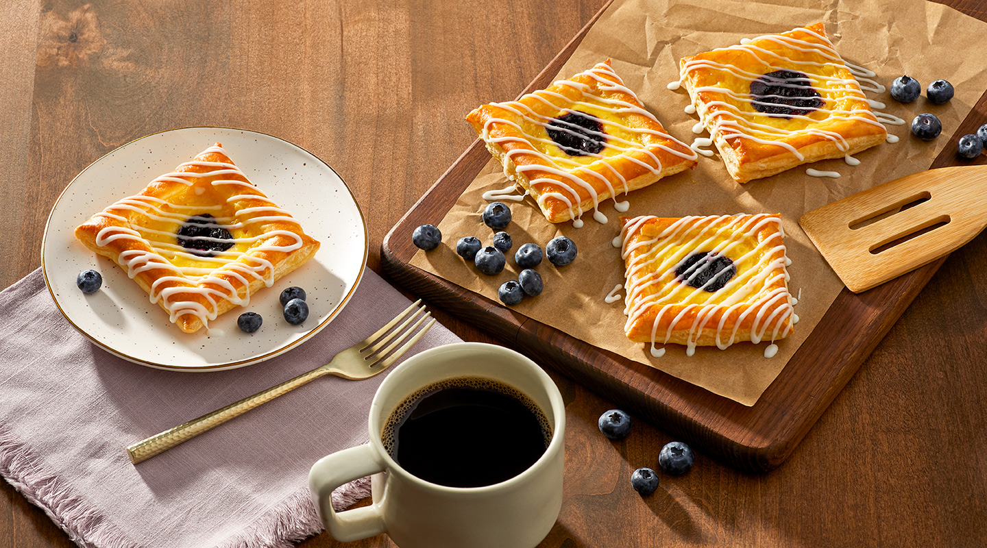 Wisconsin Cheese Blueberry Cheese Danish recipe