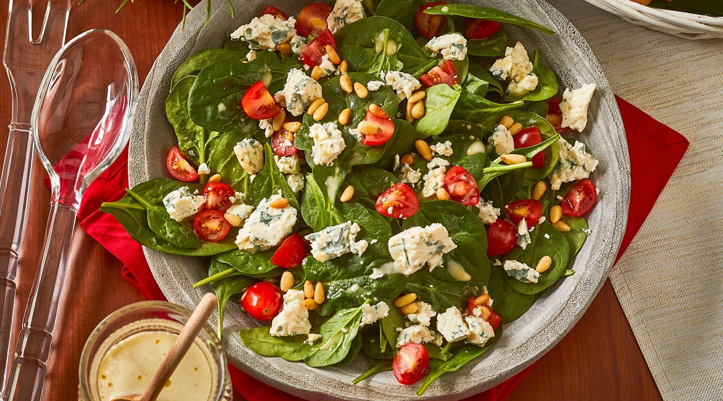 Wisconsin Cheese Spinach-Gorgonzola Salad Recipe